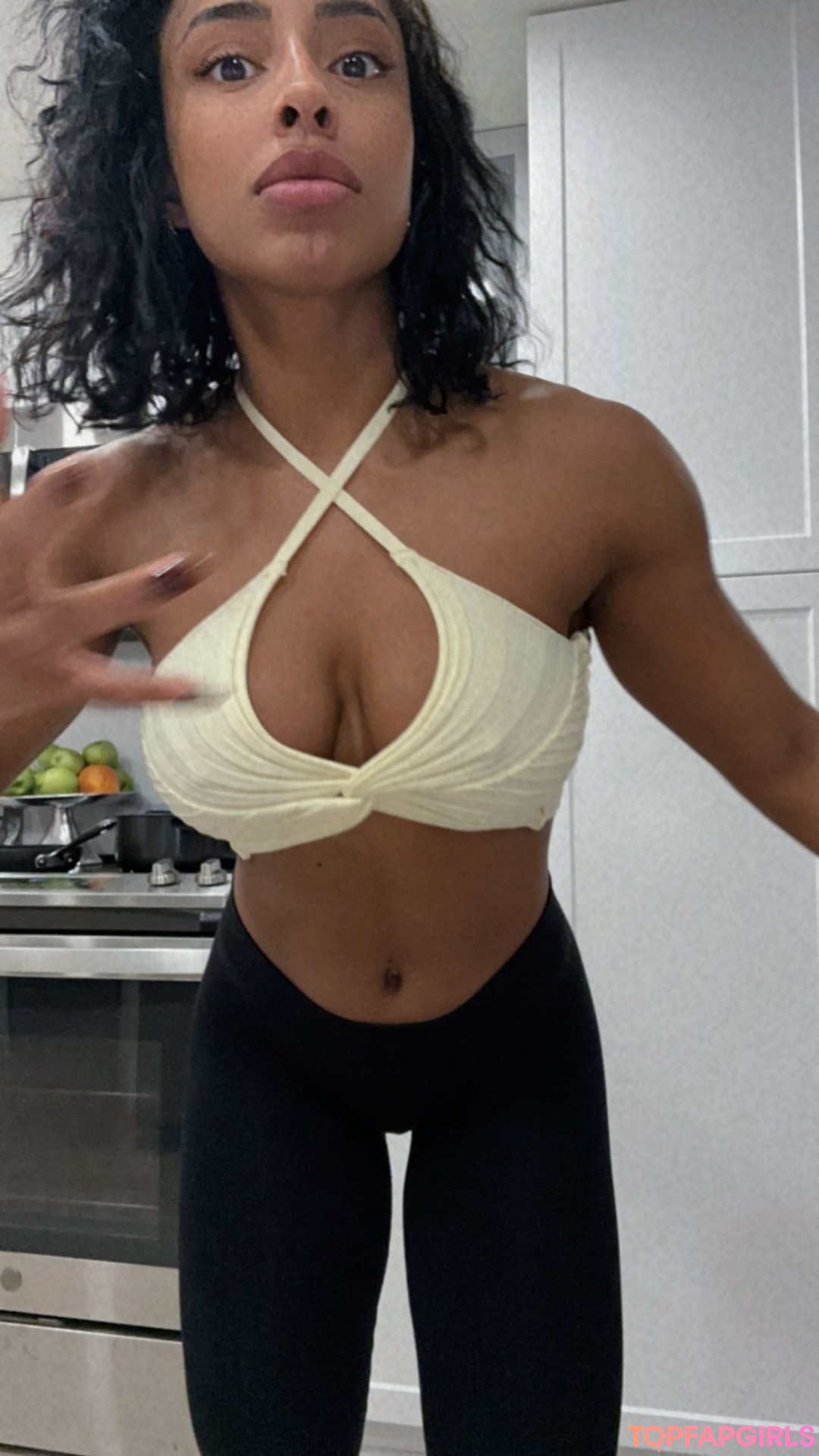 Foto di nudo di fuga di OnlyFans di Qimmah Russo #609