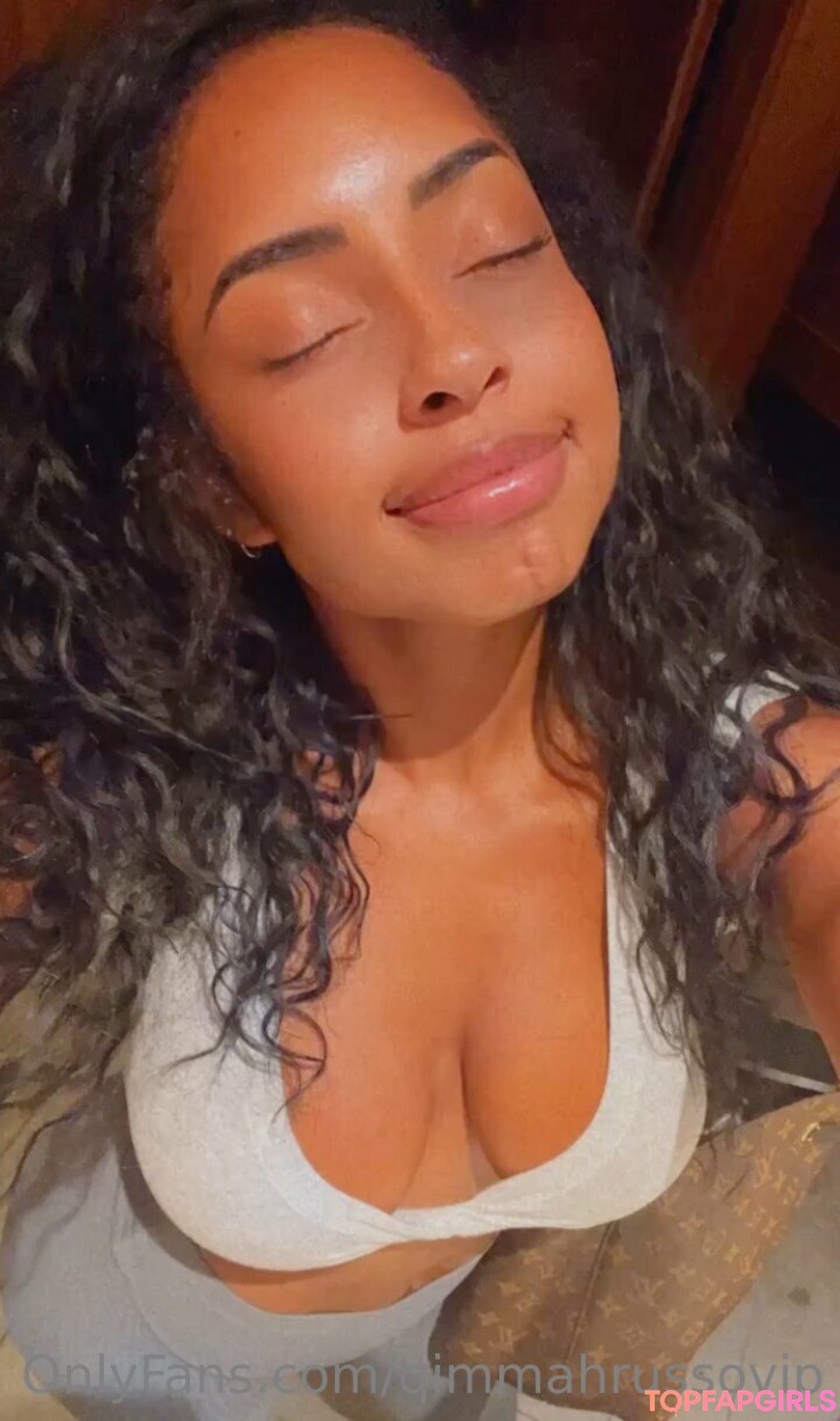 Foto di nudo di fuga di OnlyFans di Qimmah Russo #798