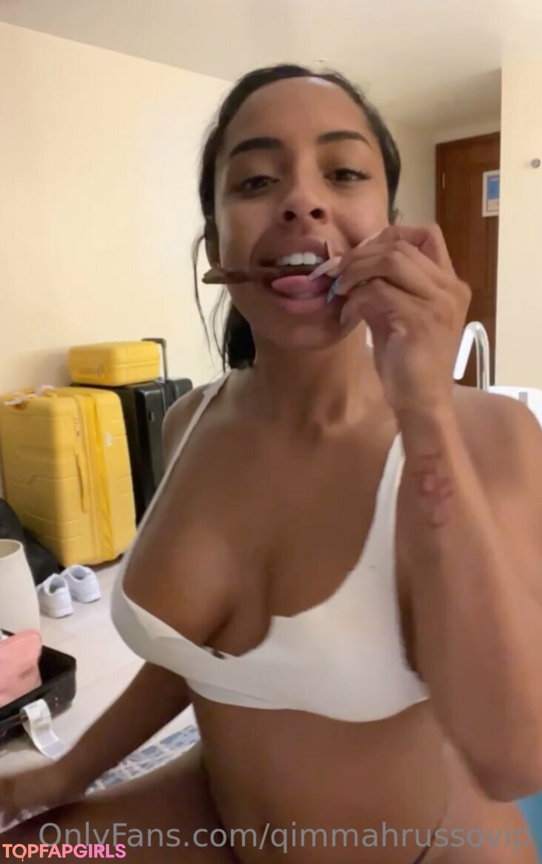 Foto di nudo di fuga di OnlyFans di Qimmah Russo #823