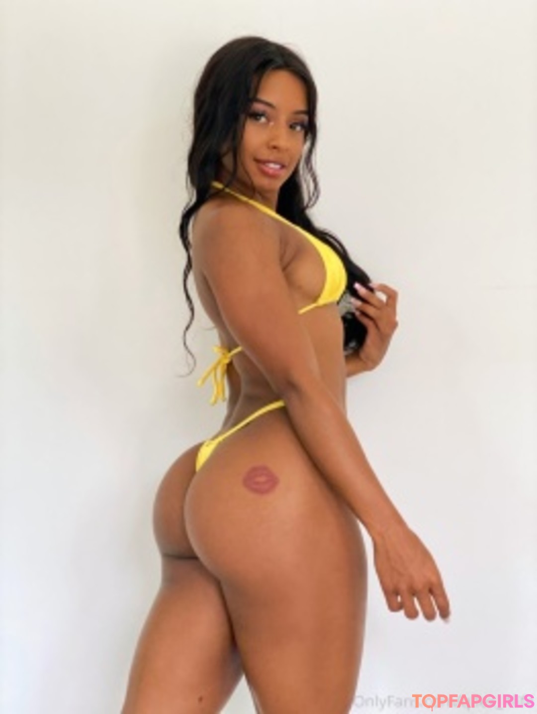 Foto di nudo di fuga di OnlyFans di Qimmah Russo #189