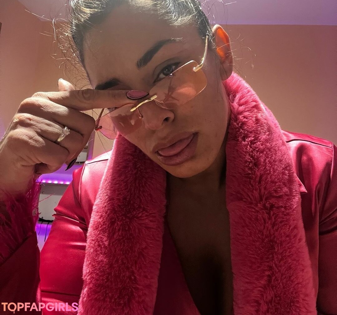 Foto di nudo di fuga di OnlyFans di Giulia Daqna #208