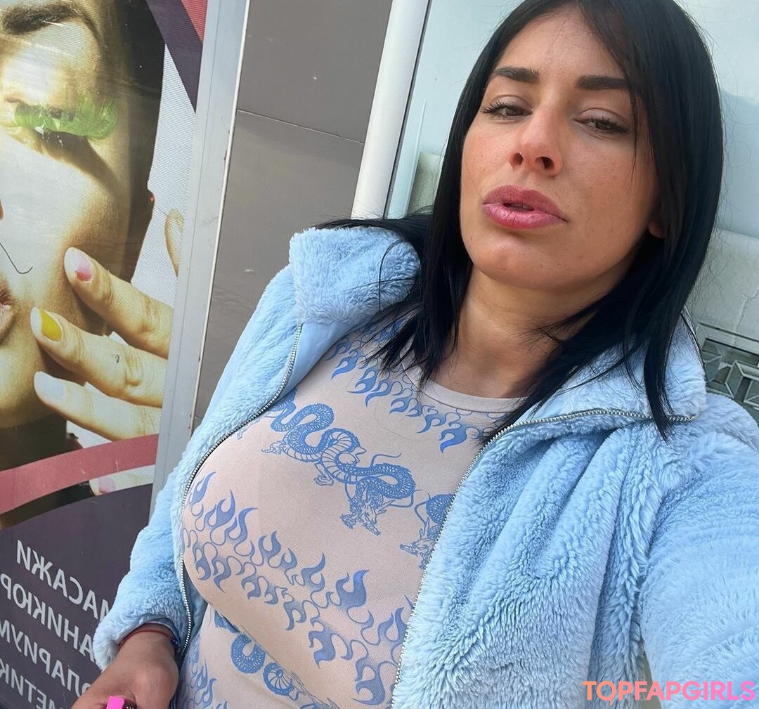 Foto di nudo di fuga di OnlyFans di Giulia Daqna #220