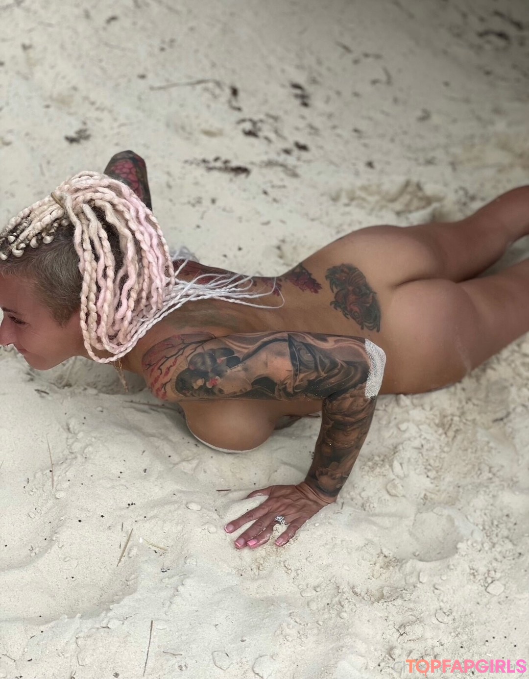 Foto di nudo di fuga di OnlyFans di Christie Brimberry #537