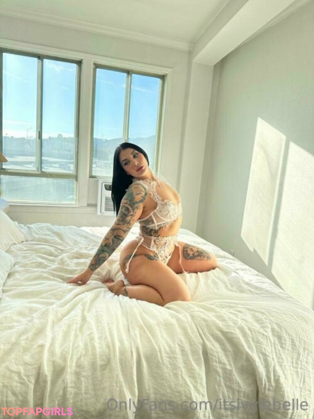 Foto di nudo di fuga di OnlyFans di Kharina K #20