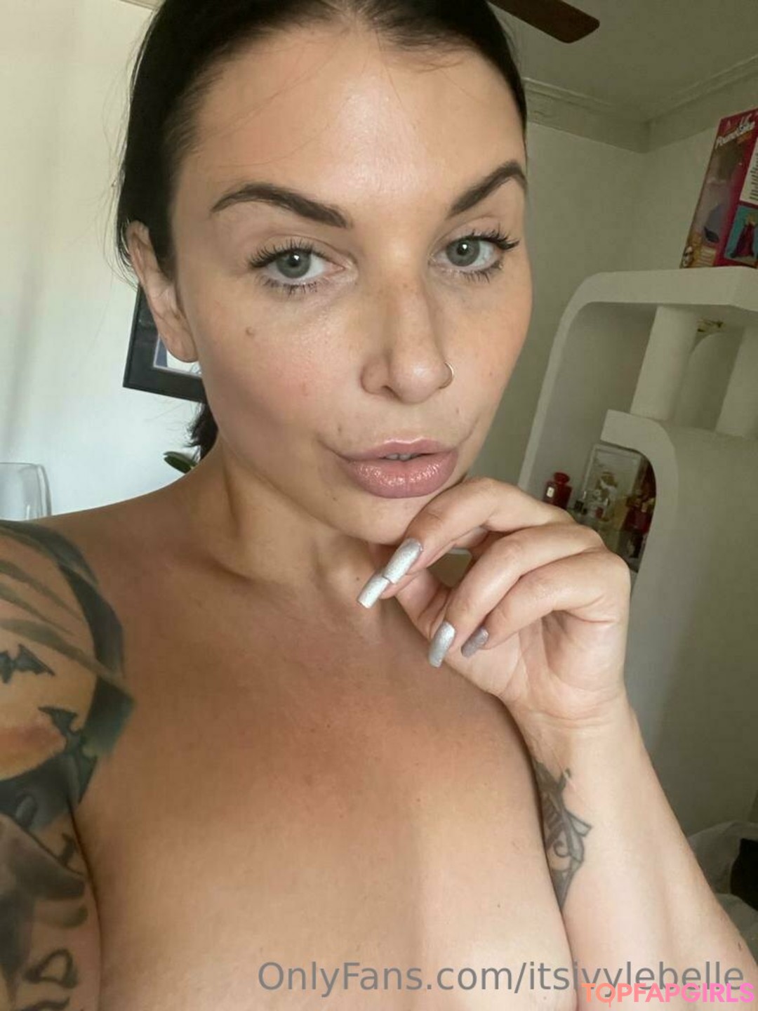 Foto di nudo di fuga di OnlyFans di Ivy Lebelle #268