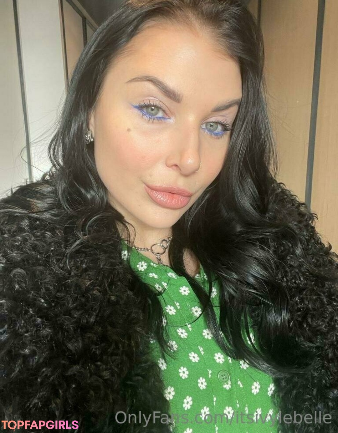 Foto di nudo di fuga di OnlyFans di Ivy Lebelle #530