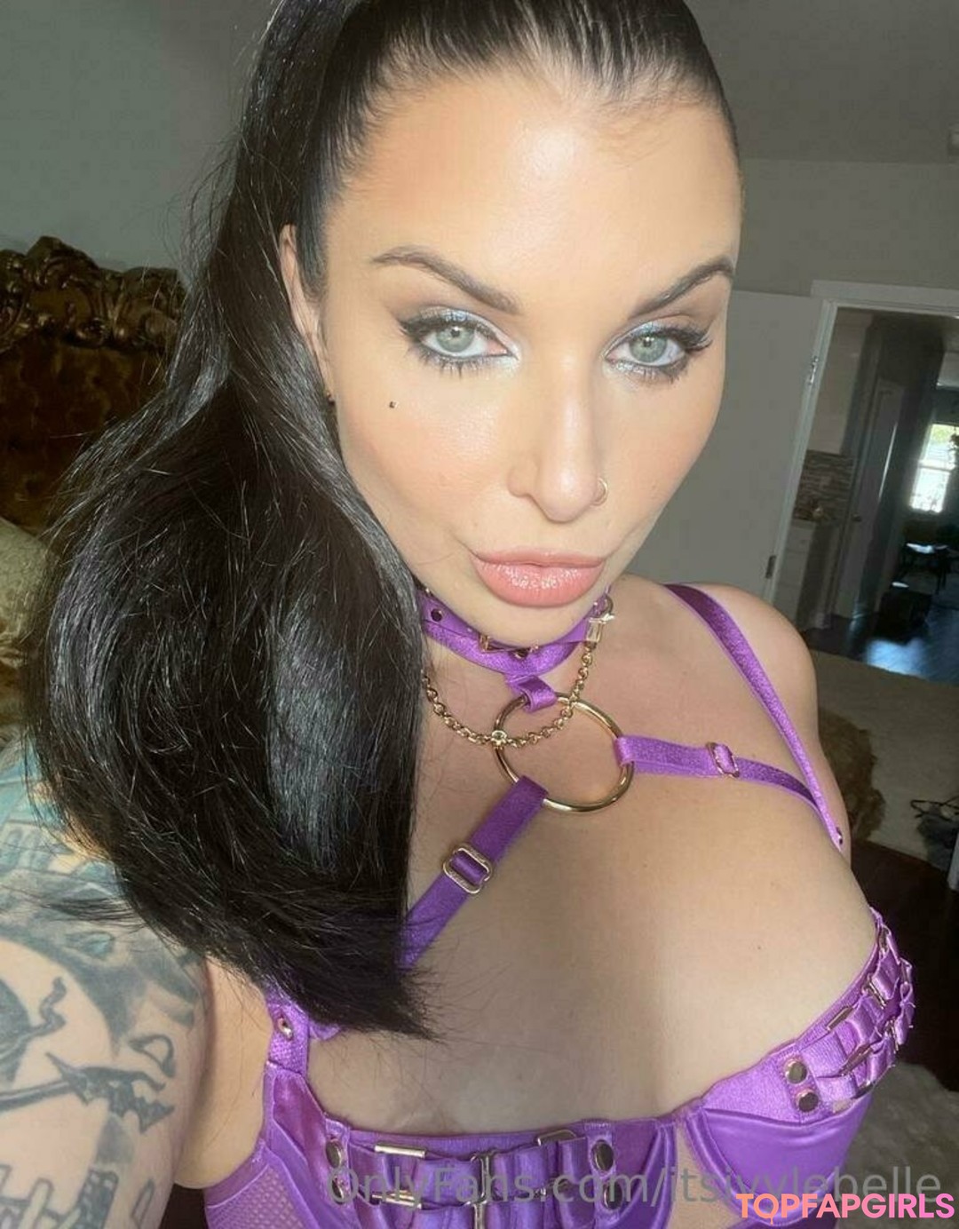 Foto di nudo di fuga di OnlyFans di Ivy Lebelle #685