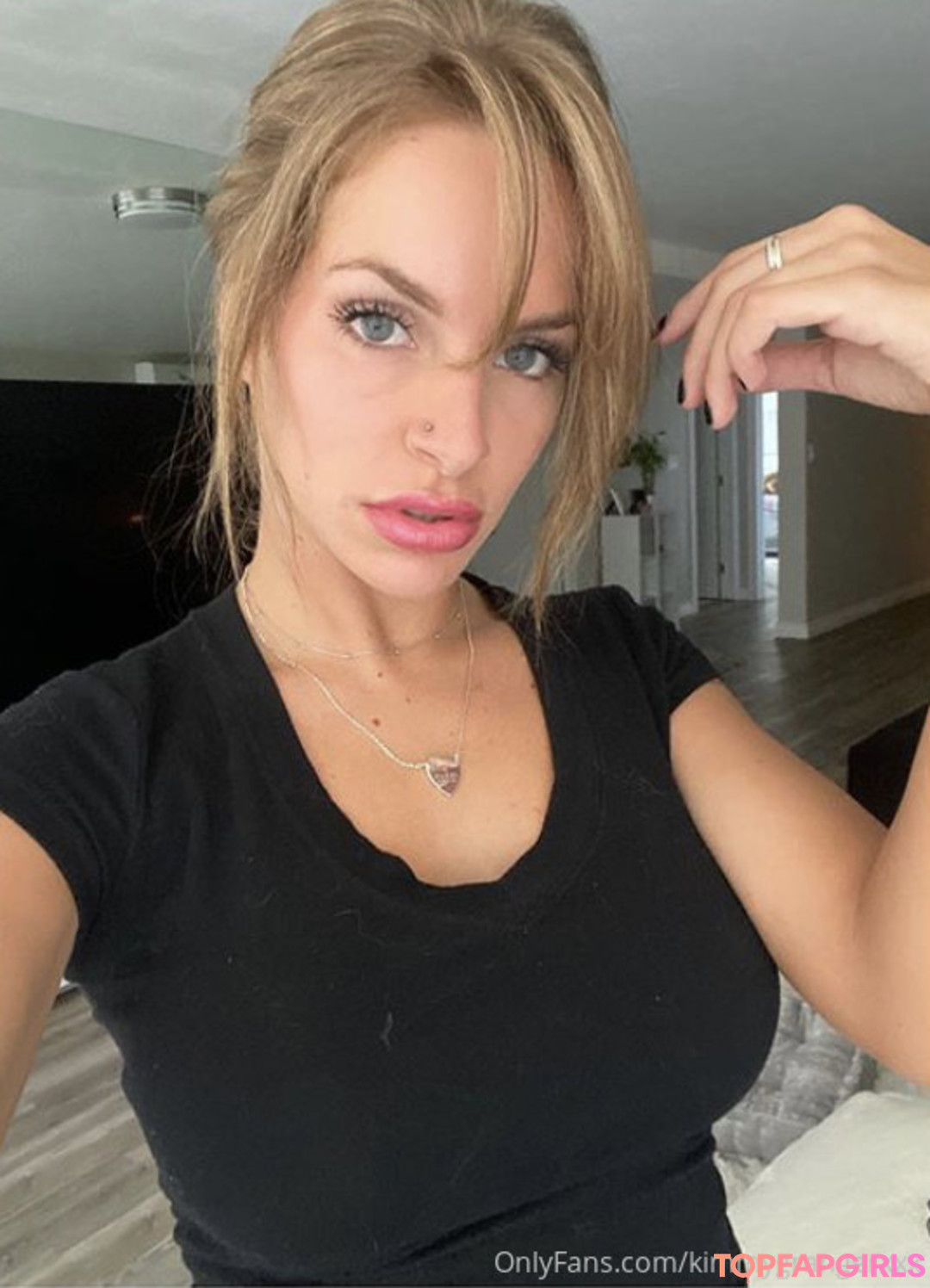 Foto di nudo di fuga di OnlyFans di Kimmy Granger #528