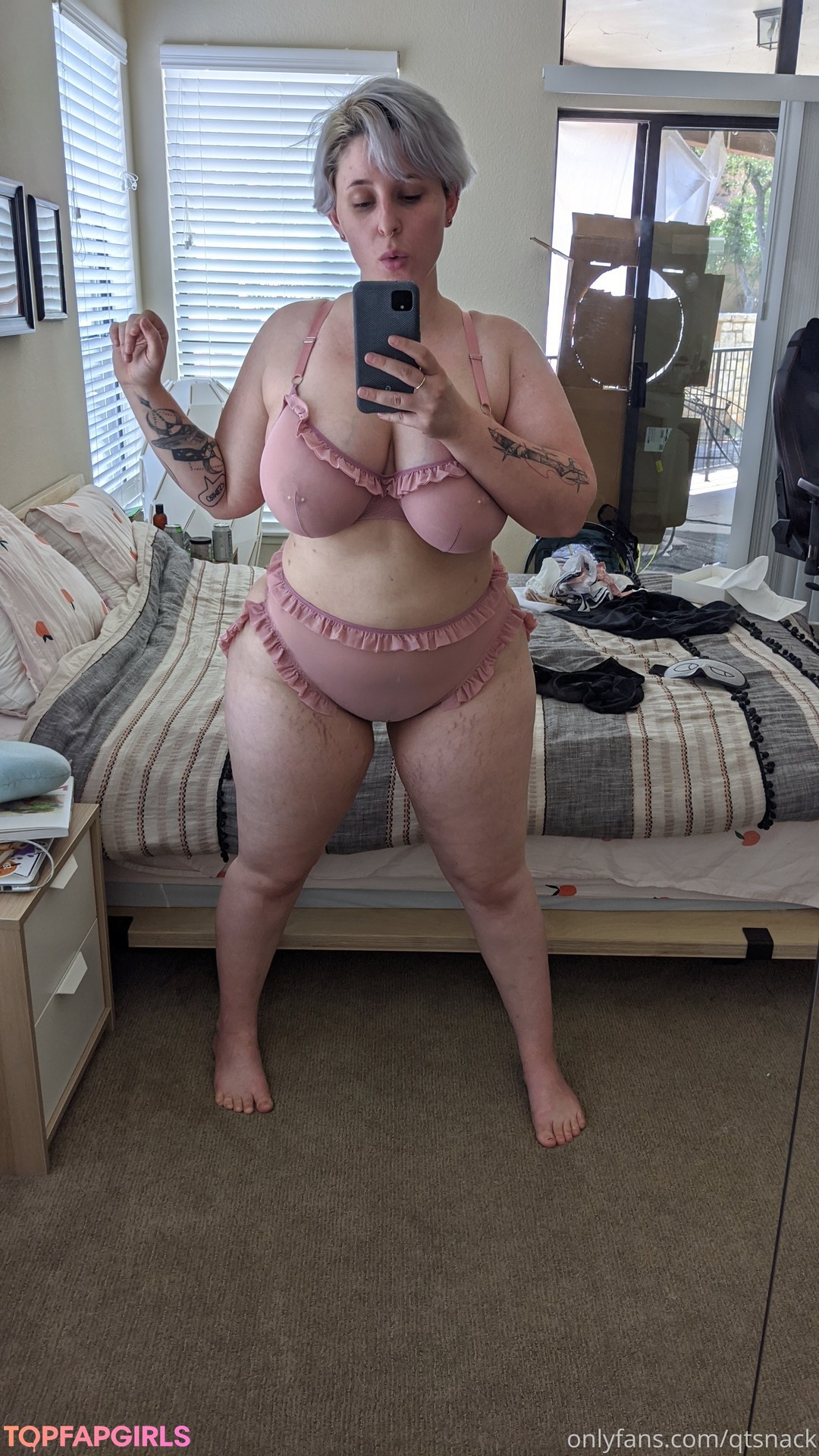 Foto di nudo di fuga di OnlyFans di Qtsnack #108