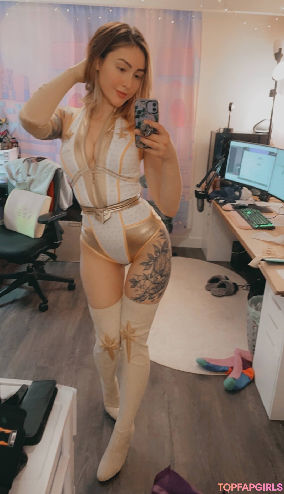 Foto di nudo di fuga di OnlyFans di Luxlo #1007