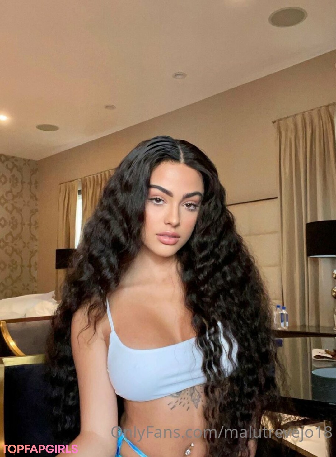 Foto di nudo di fuga di OnlyFans di Malu Trevejo #437