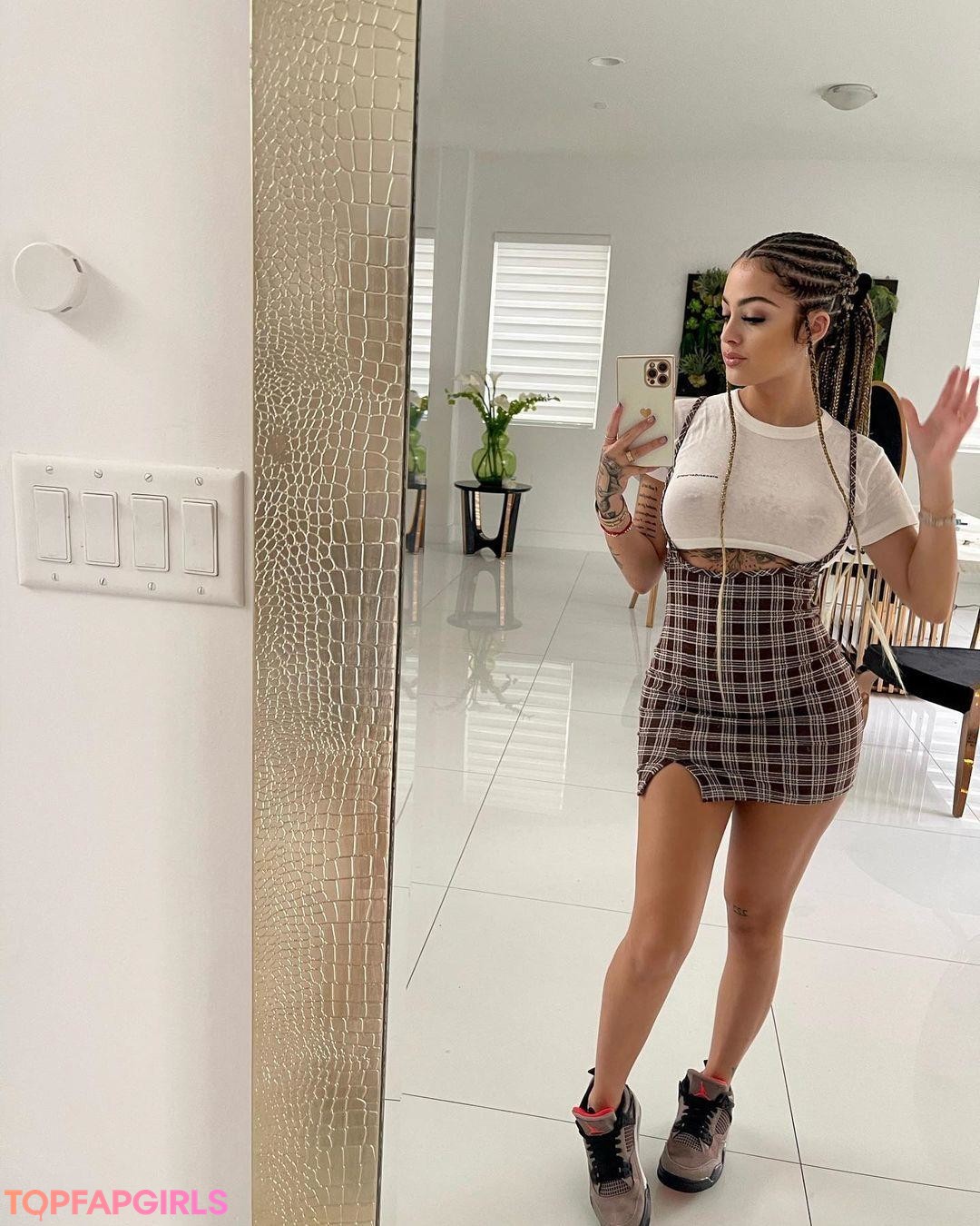 Foto di nudo di fuga di OnlyFans di Malu Trevejo #5
