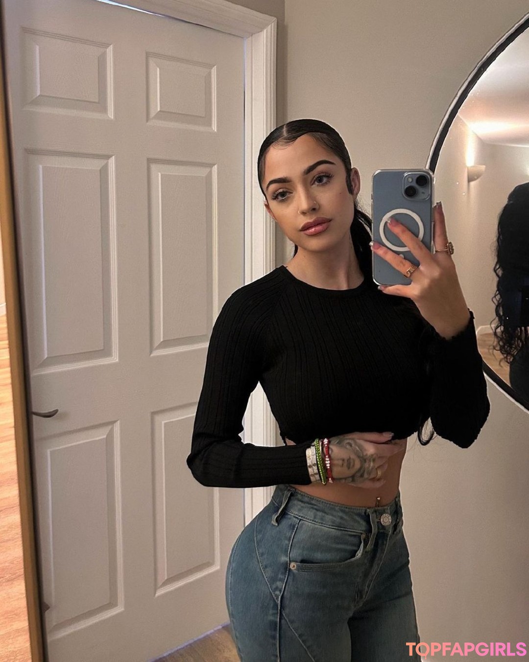 Foto di nudo di fuga di OnlyFans di Malu Trevejo #890