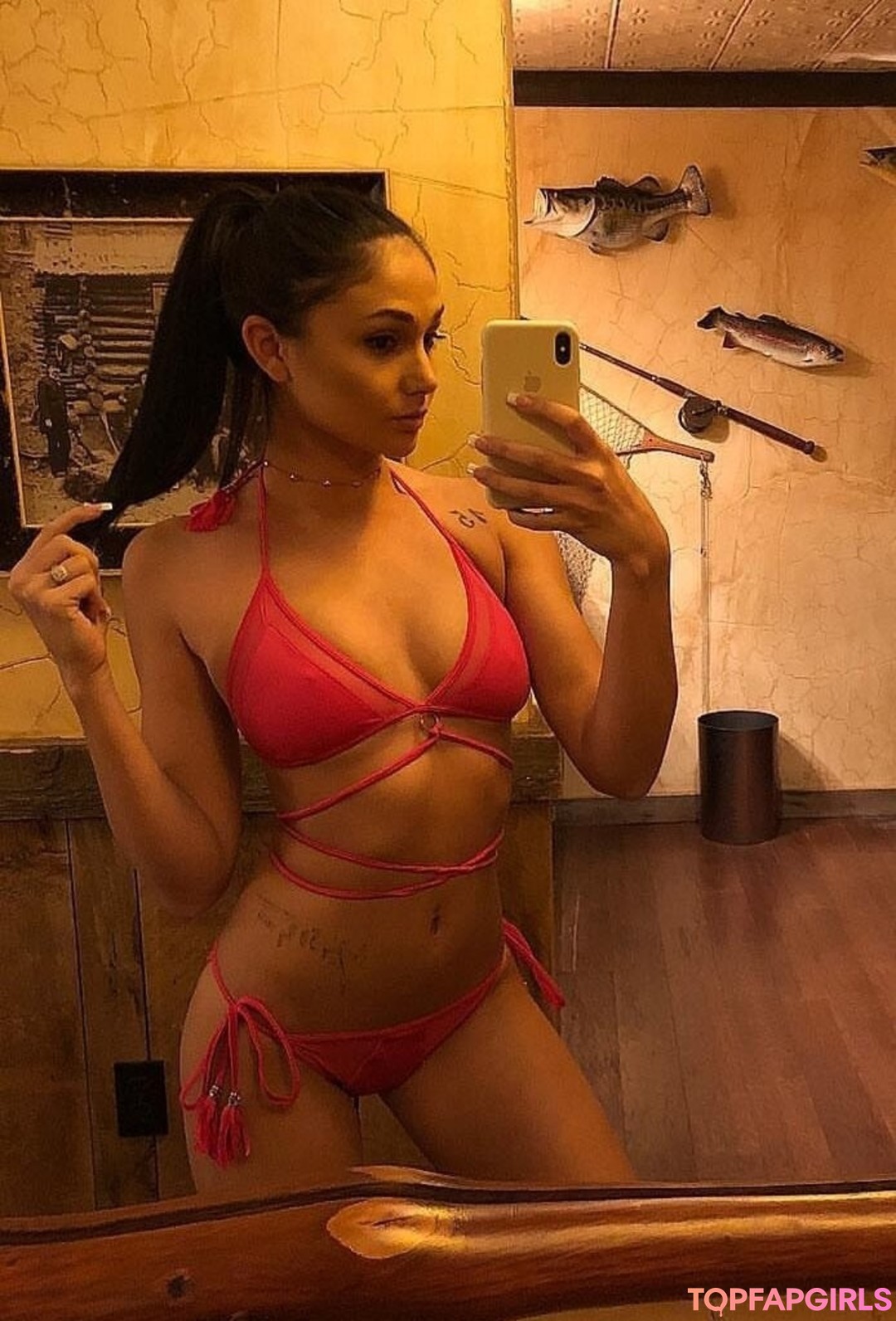 Foto di nudo di fuga di OnlyFans di Ariana Marie #730