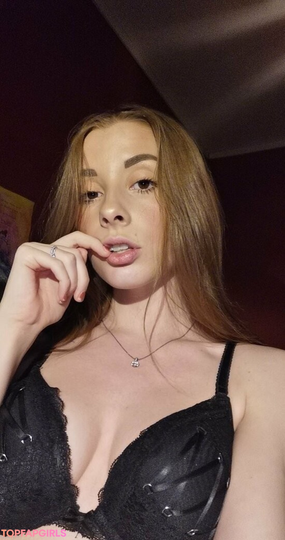Foto di nudo di fuga di OnlyFans di Damania #699