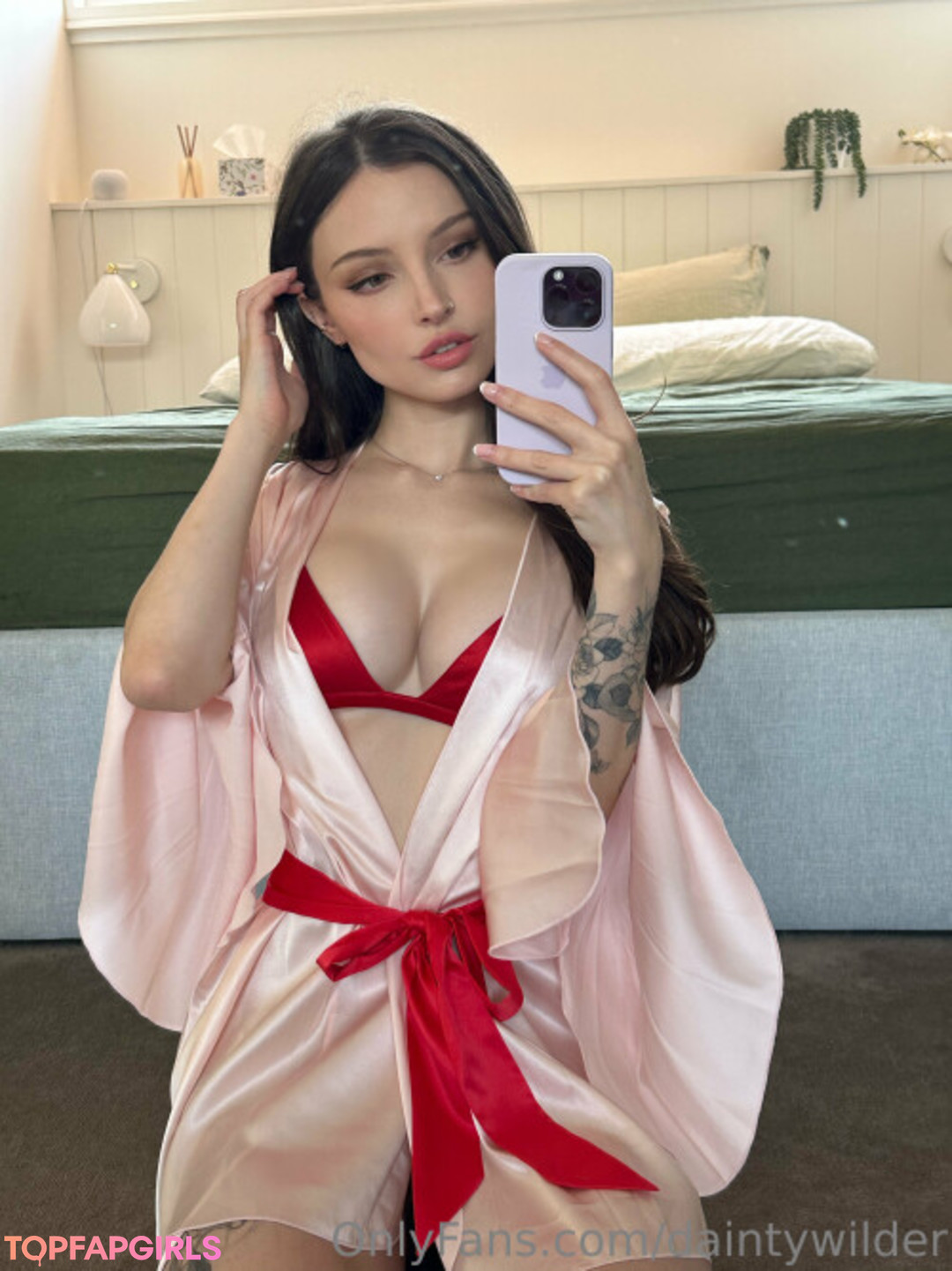 Foto di nudo di fuga di OnlyFans di Dainty Wilder #1115