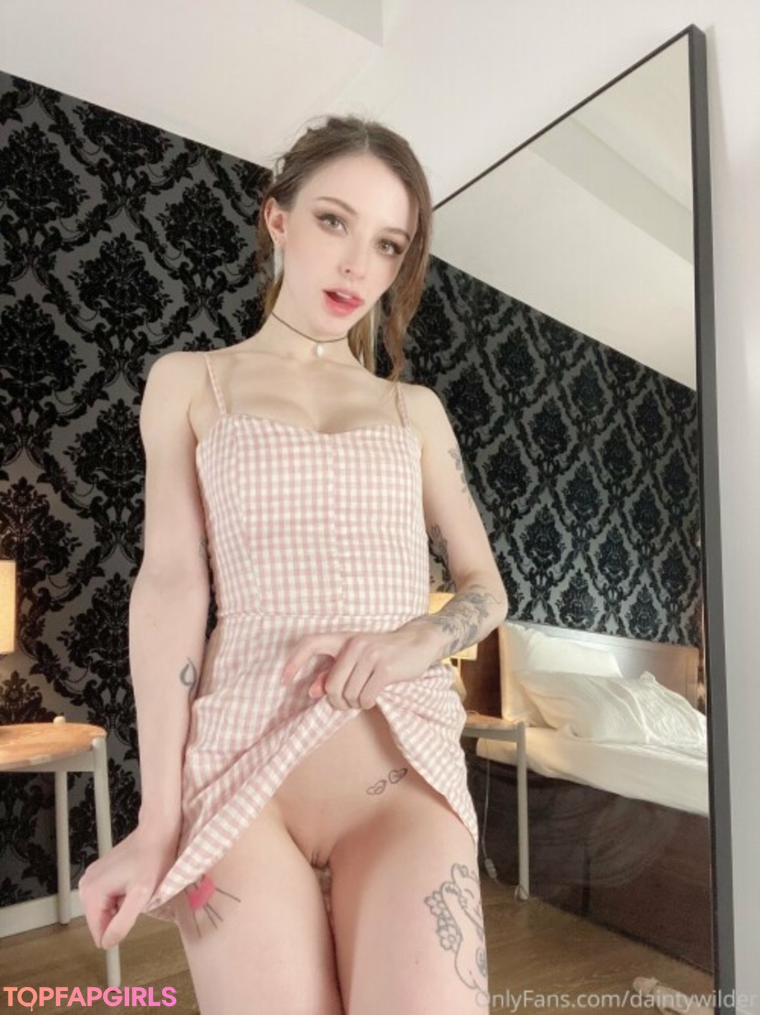 Foto di nudo di fuga di OnlyFans di Dainty Wilder #2953