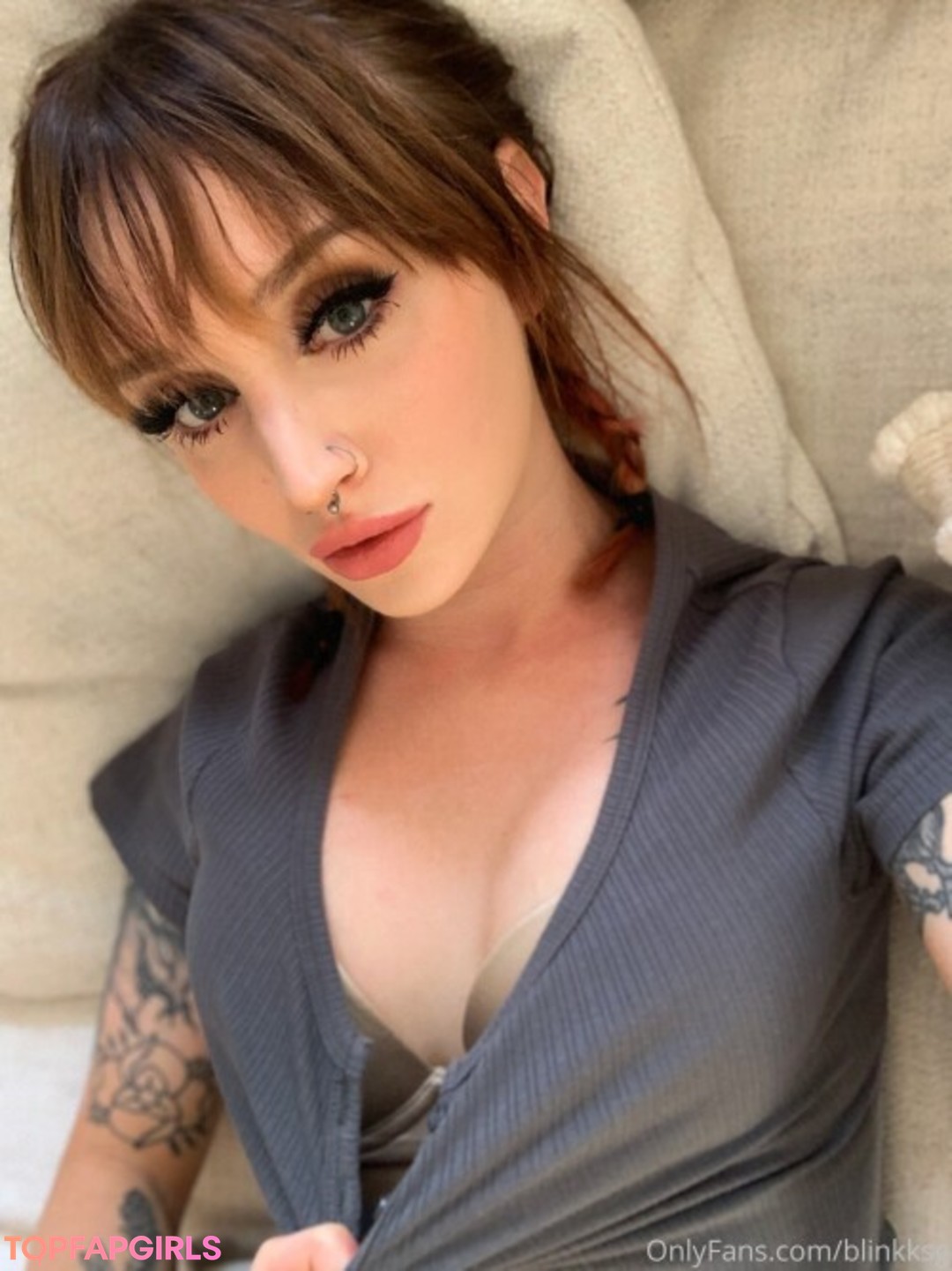 Foto di nudo di fuga di OnlyFans di Blink #24