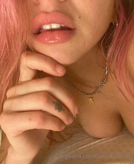 Foto di nudo di fuga di OnlyFans di Paige Jimenez