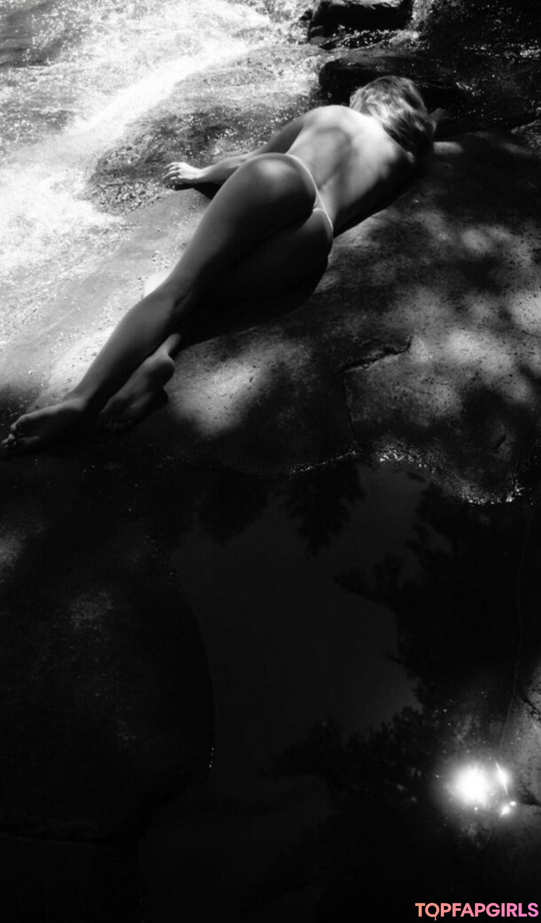 Foto di nudo di fuga di OnlyFans di Mila Amour #1567