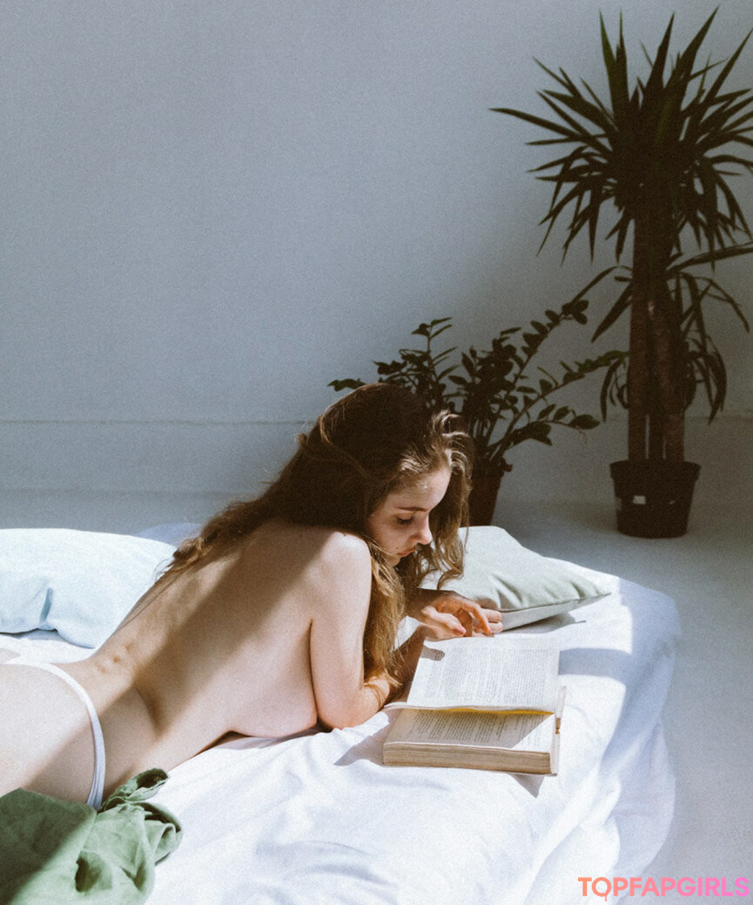 Foto di nudo di fuga di OnlyFans di Mila Amour #1578