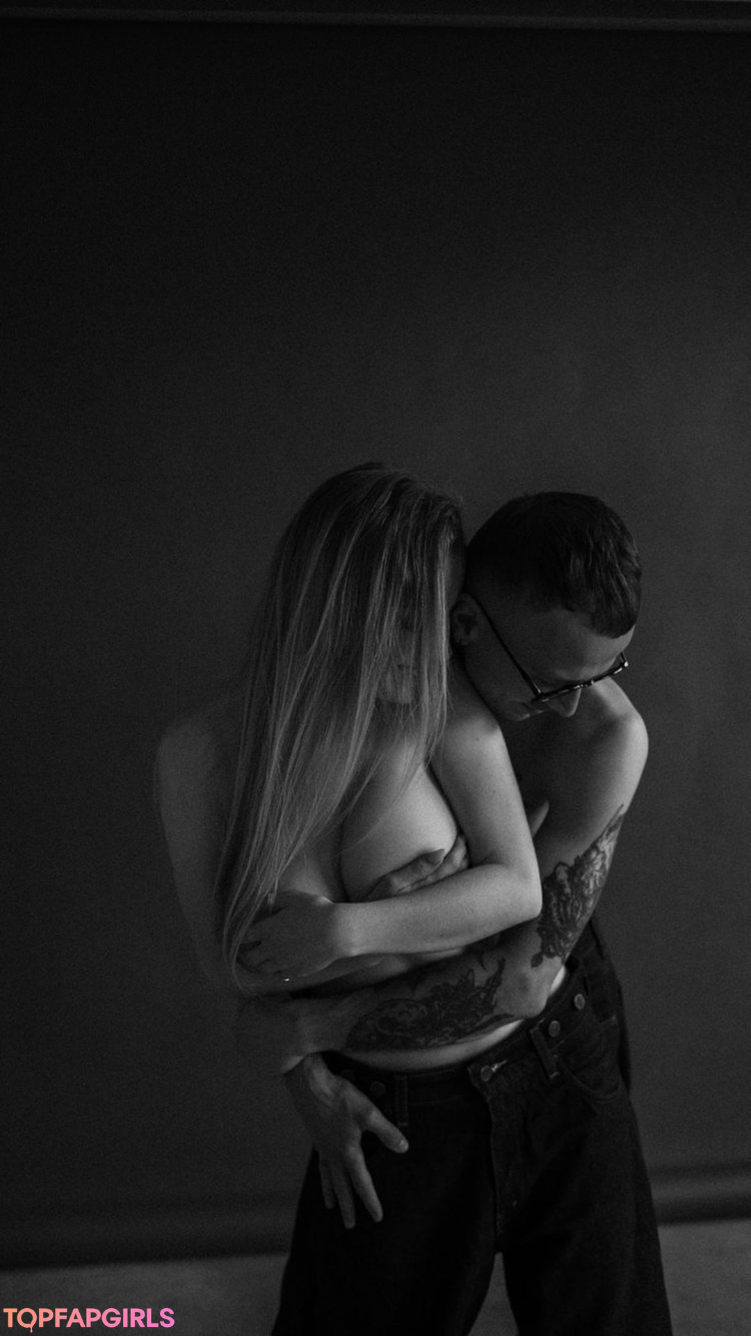 Foto di nudo di fuga di OnlyFans di Mila Amour #1055