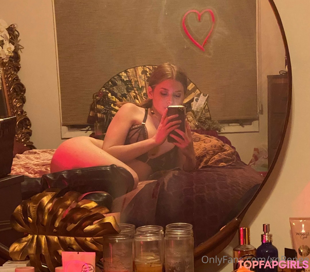 Foto di nudo di fuga di OnlyFans di Renee Olstead #564