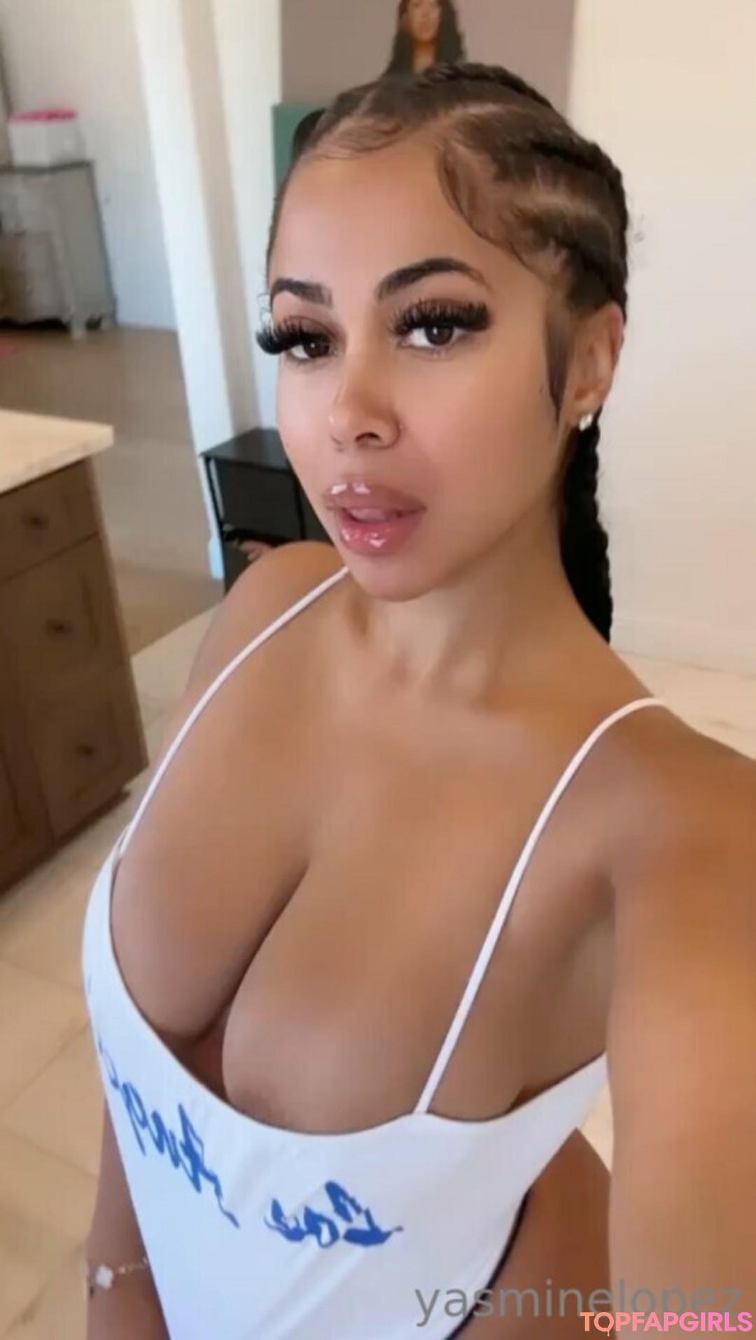 Foto di nudo di fuga di OnlyFans di Yasmine Lopez #183