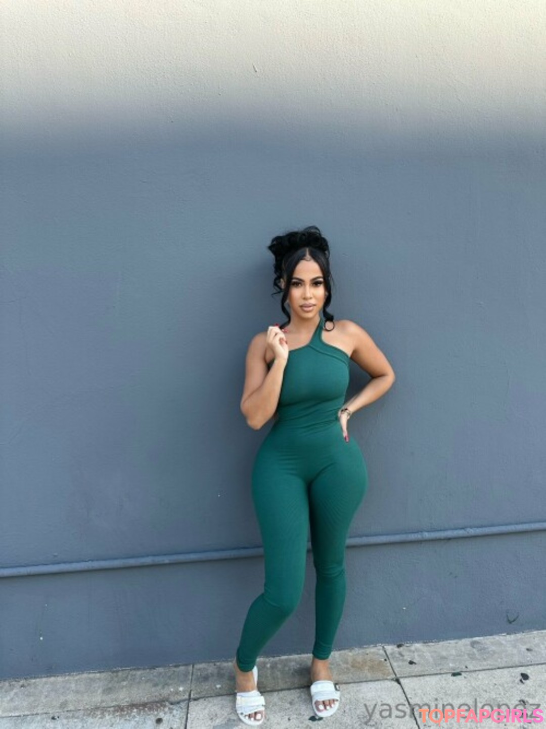 Foto di nudo di fuga di OnlyFans di Yasmine Lopez #42