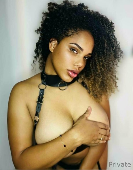 Foto di nudo di fuga di OnlyFans di Miss Bonnie