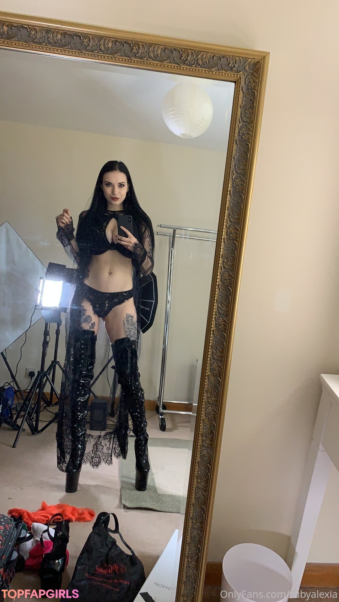 Foto di nudo di fuga di OnlyFans di Ruby Alexia #96