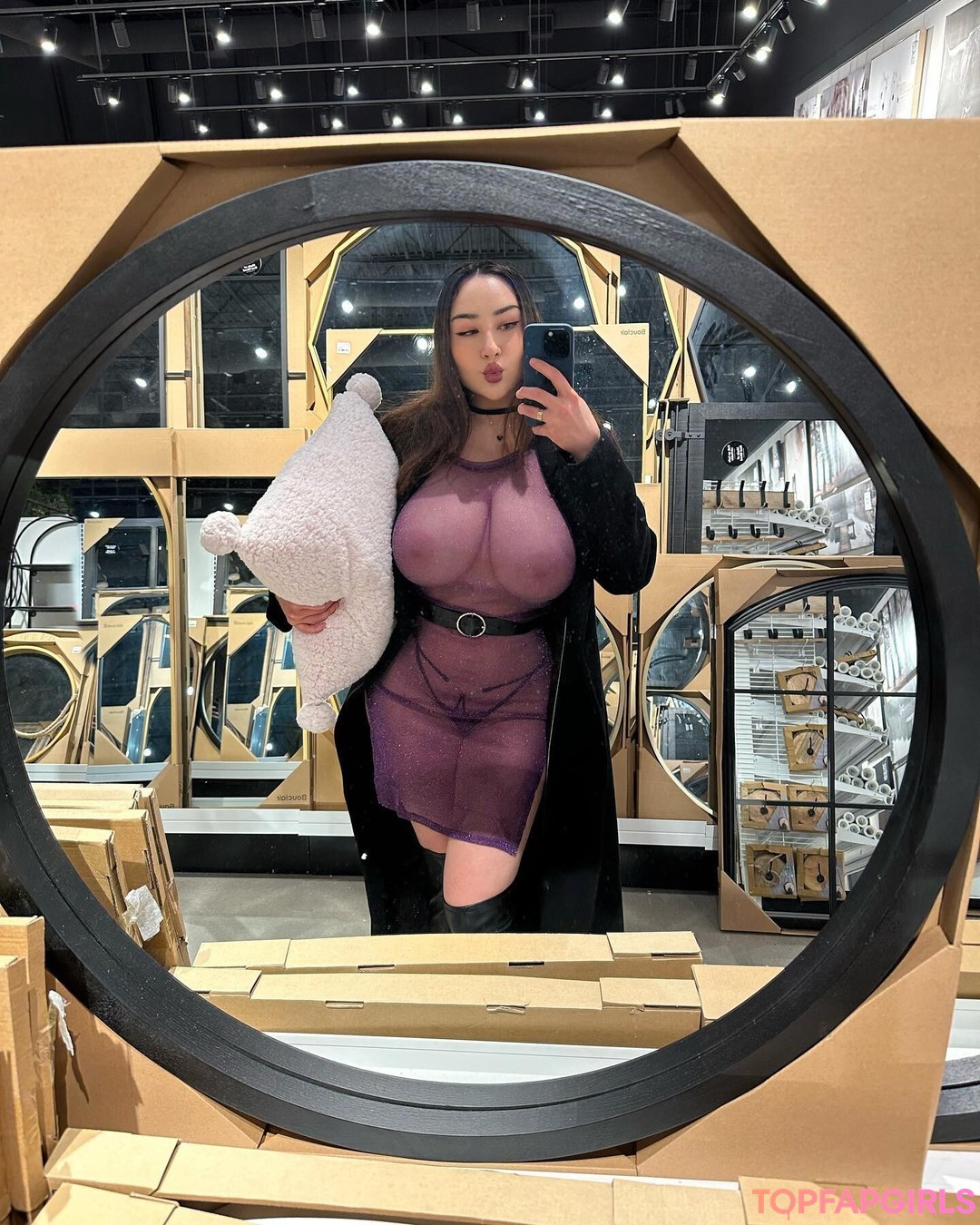 Foto di nudo di fuga di OnlyFans di Louisa Khovanski #1165