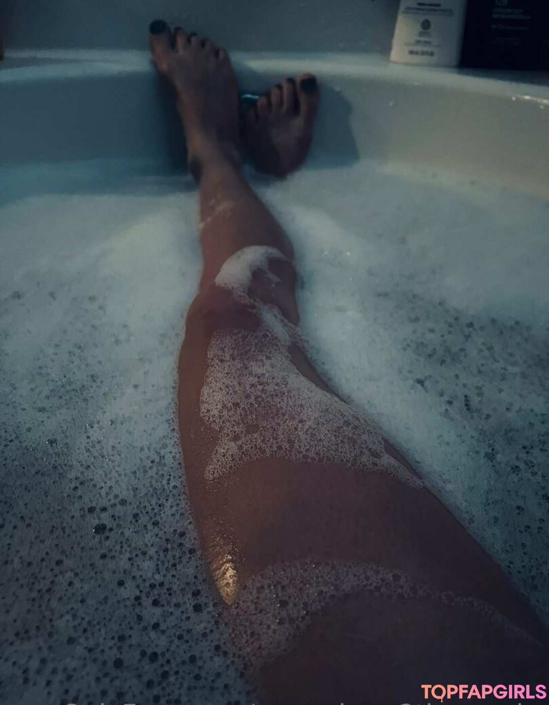 Foto di nudo di fuga di OnlyFans di Mamabear2threecubs #12