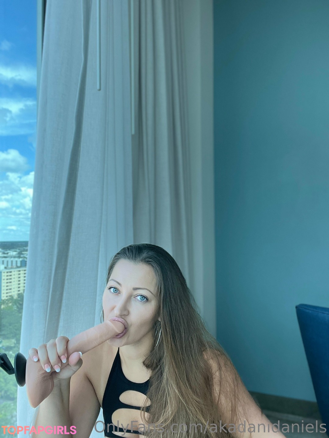Foto di nudo di fuga di OnlyFans di Dani Daniels #328