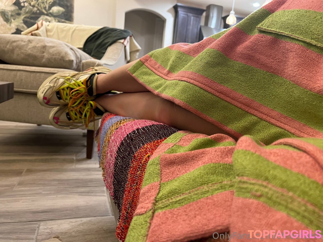 Foto di nudo di fuga di OnlyFans di Chloe Lamb #161