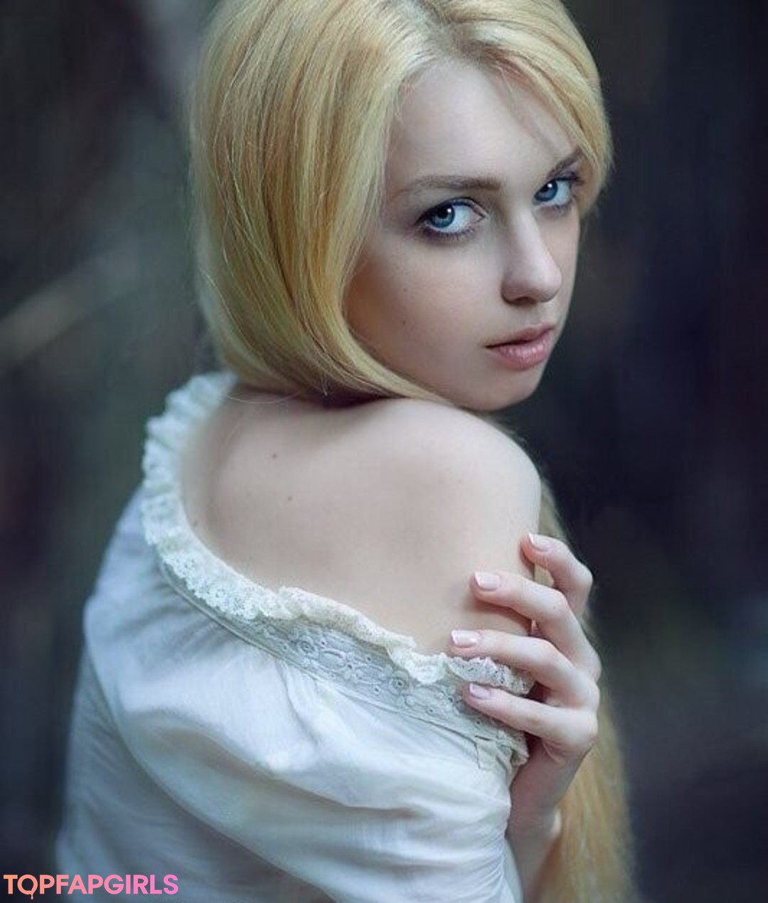 Foto di nudo di fuga di OnlyFans di Anna Tsaralunga #1006