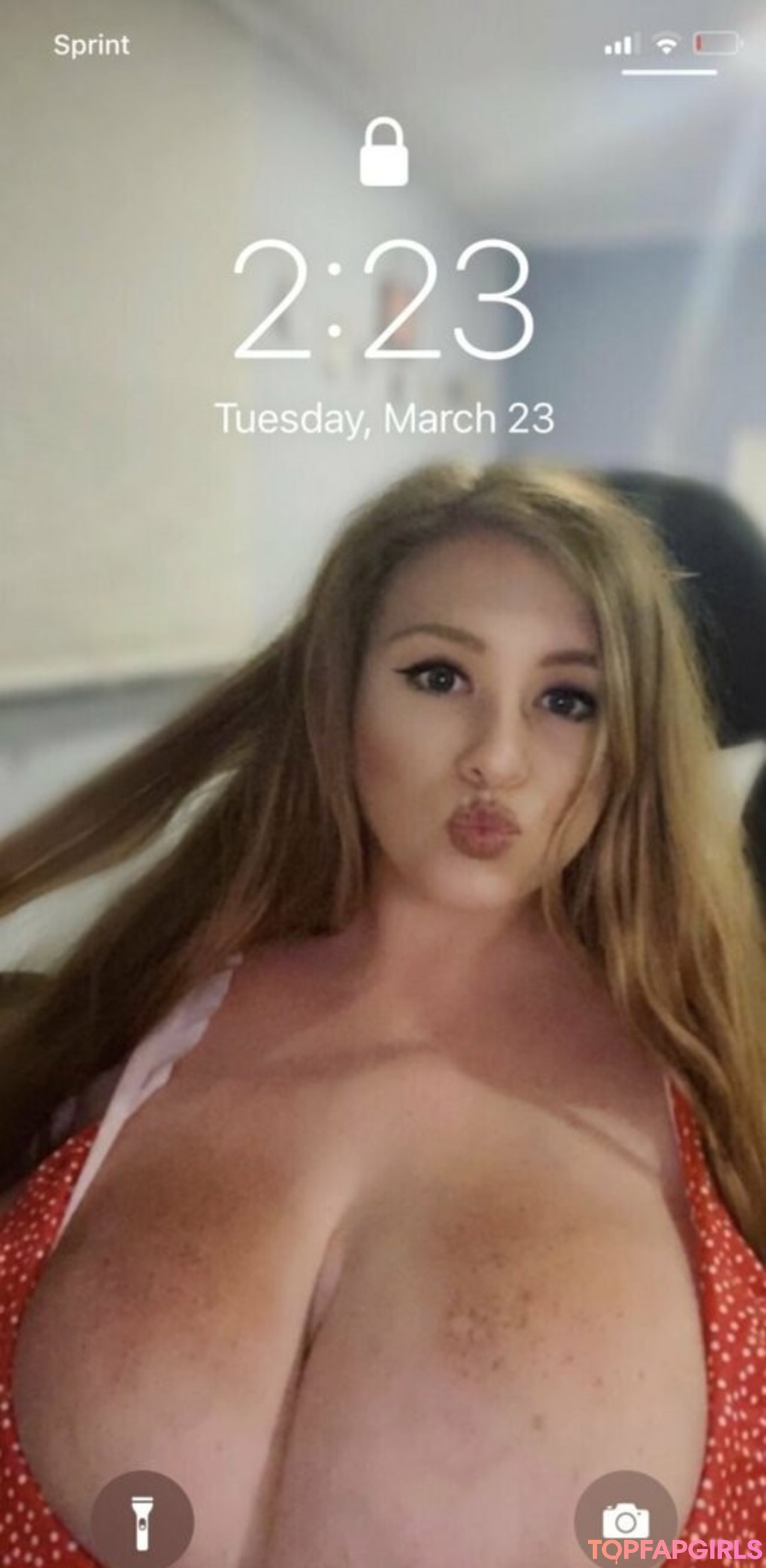 Foto di nudo di fuga di OnlyFans di Yungfreckz #650
