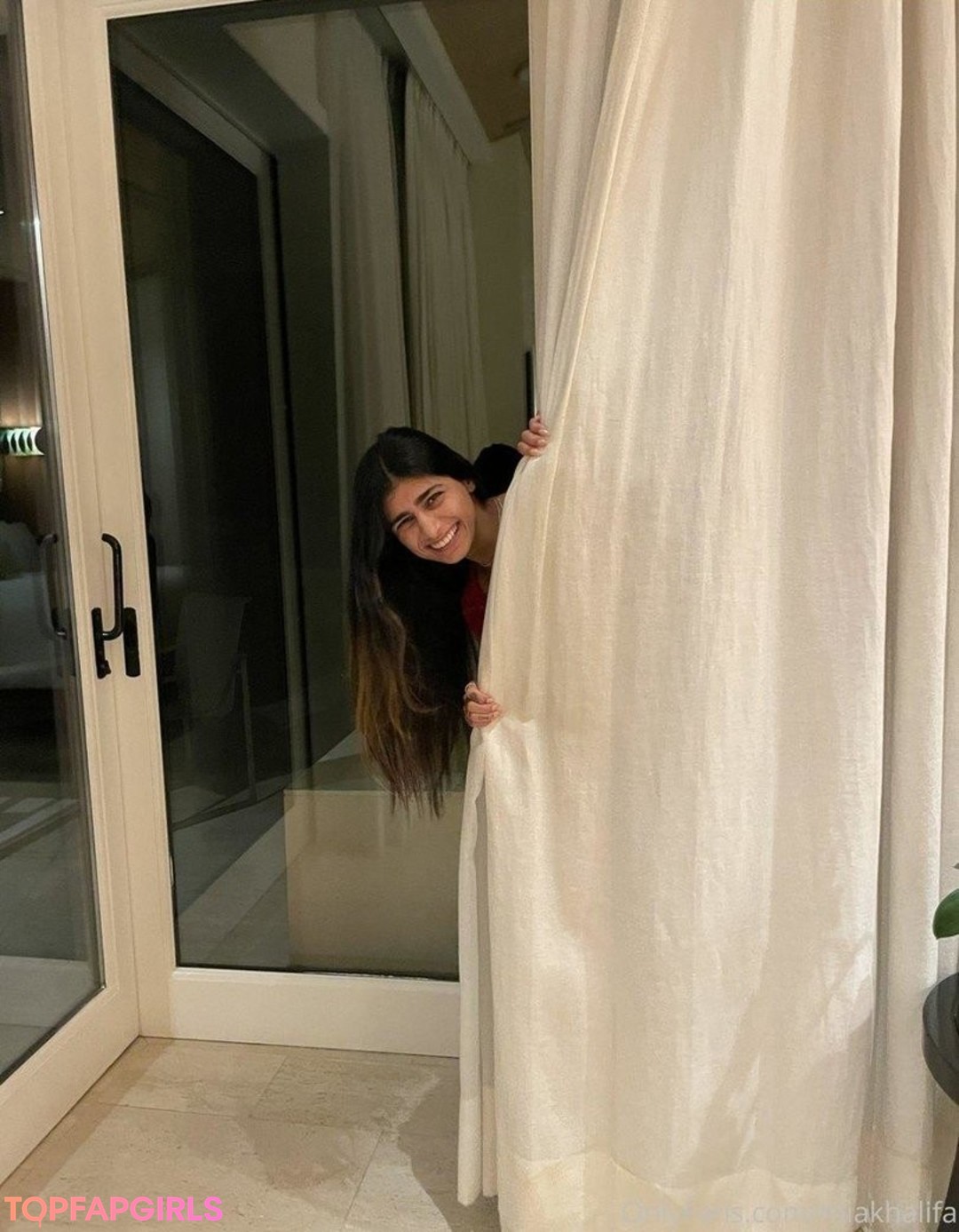 Foto di nudo di fuga di OnlyFans di Mia Khalifa #245