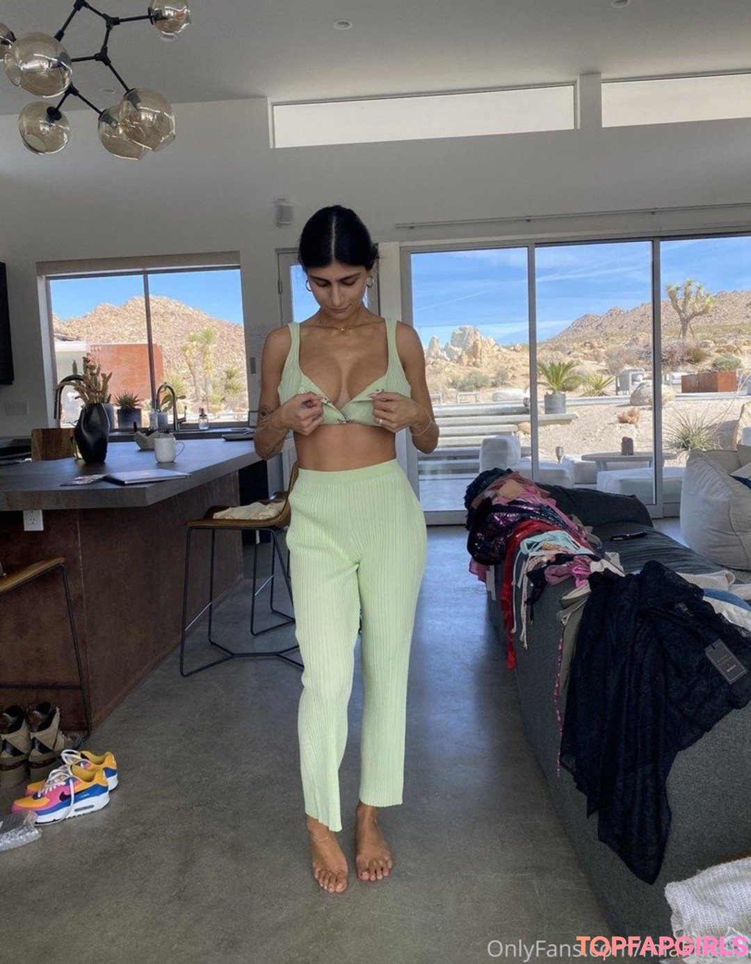 Foto di nudo di fuga di OnlyFans di Mia Khalifa #397