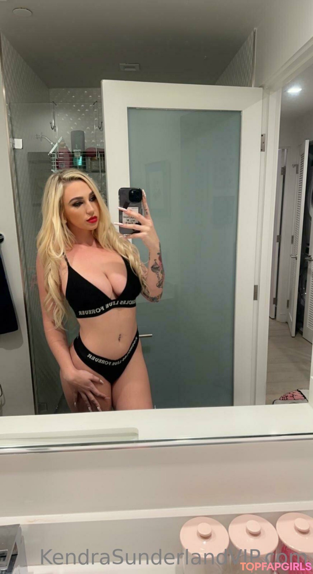 Foto di nudo di fuga di OnlyFans di Kendra Sunderland #204