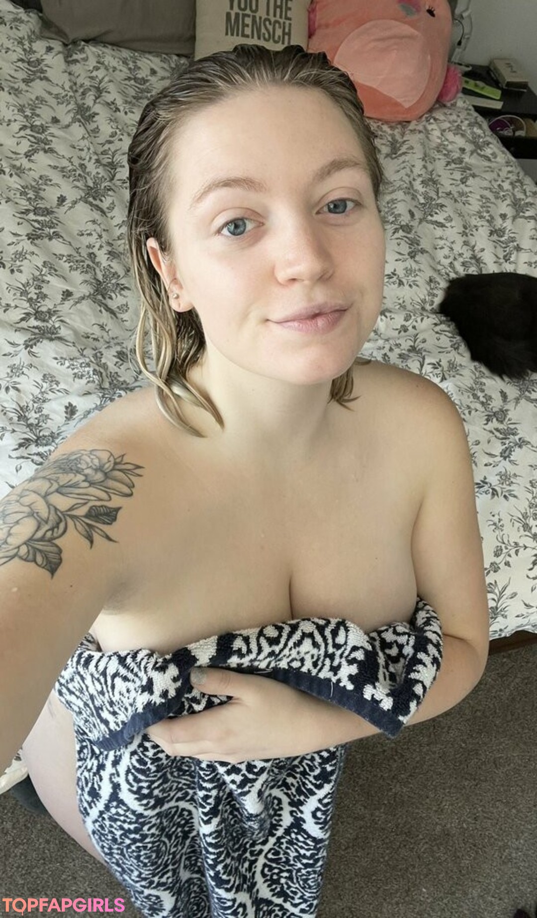 Foto di nudo di fuga di OnlyFans di Valerie Bardot #220