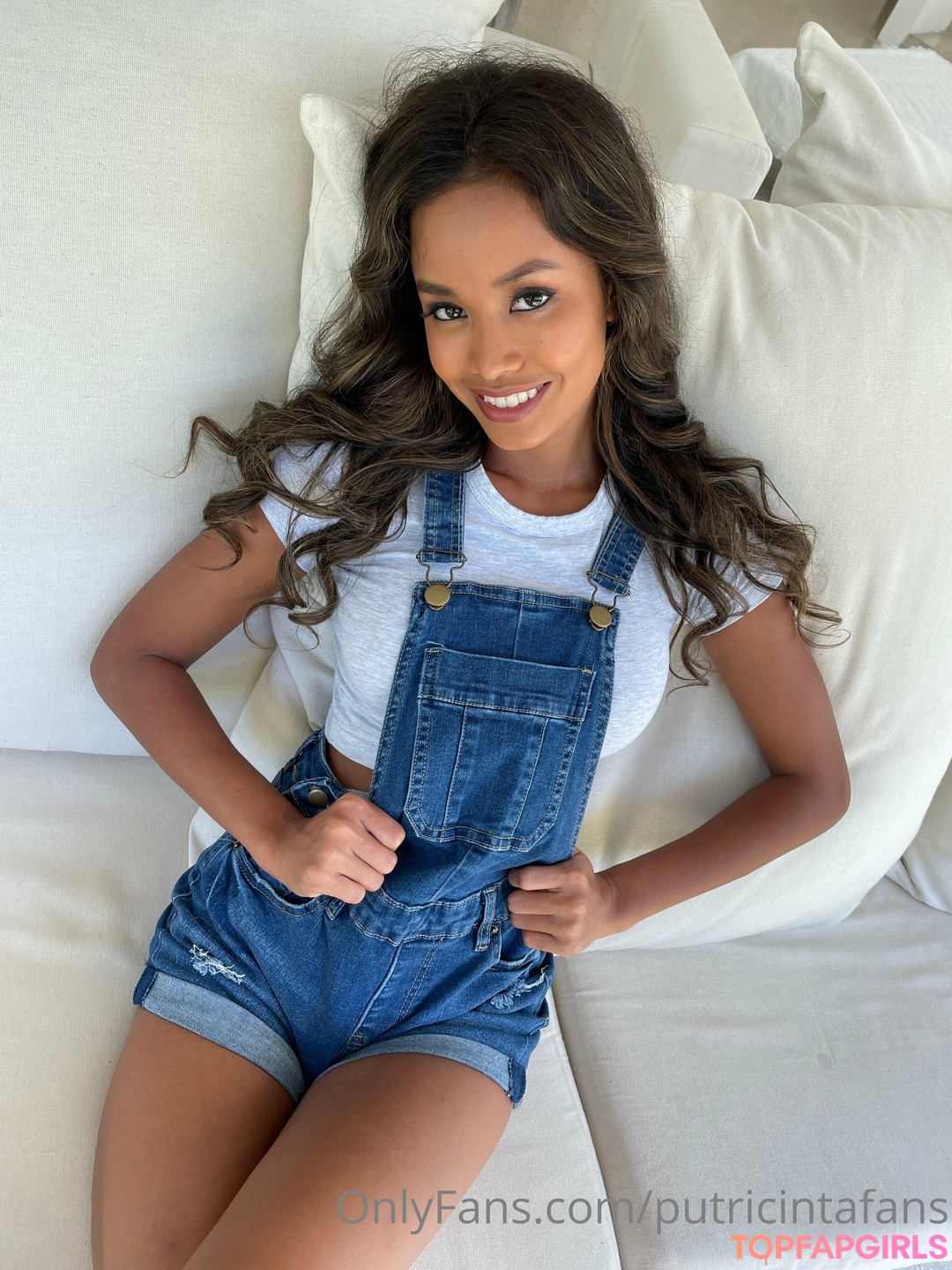 Foto di nudo di fuga di OnlyFans di Putri Cinta #814