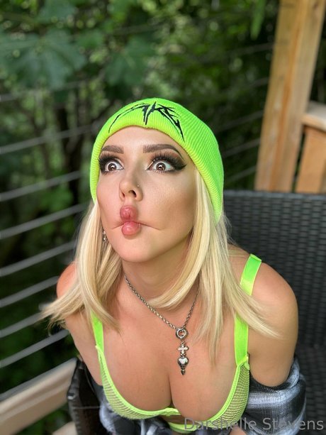 Darshelle Stevens