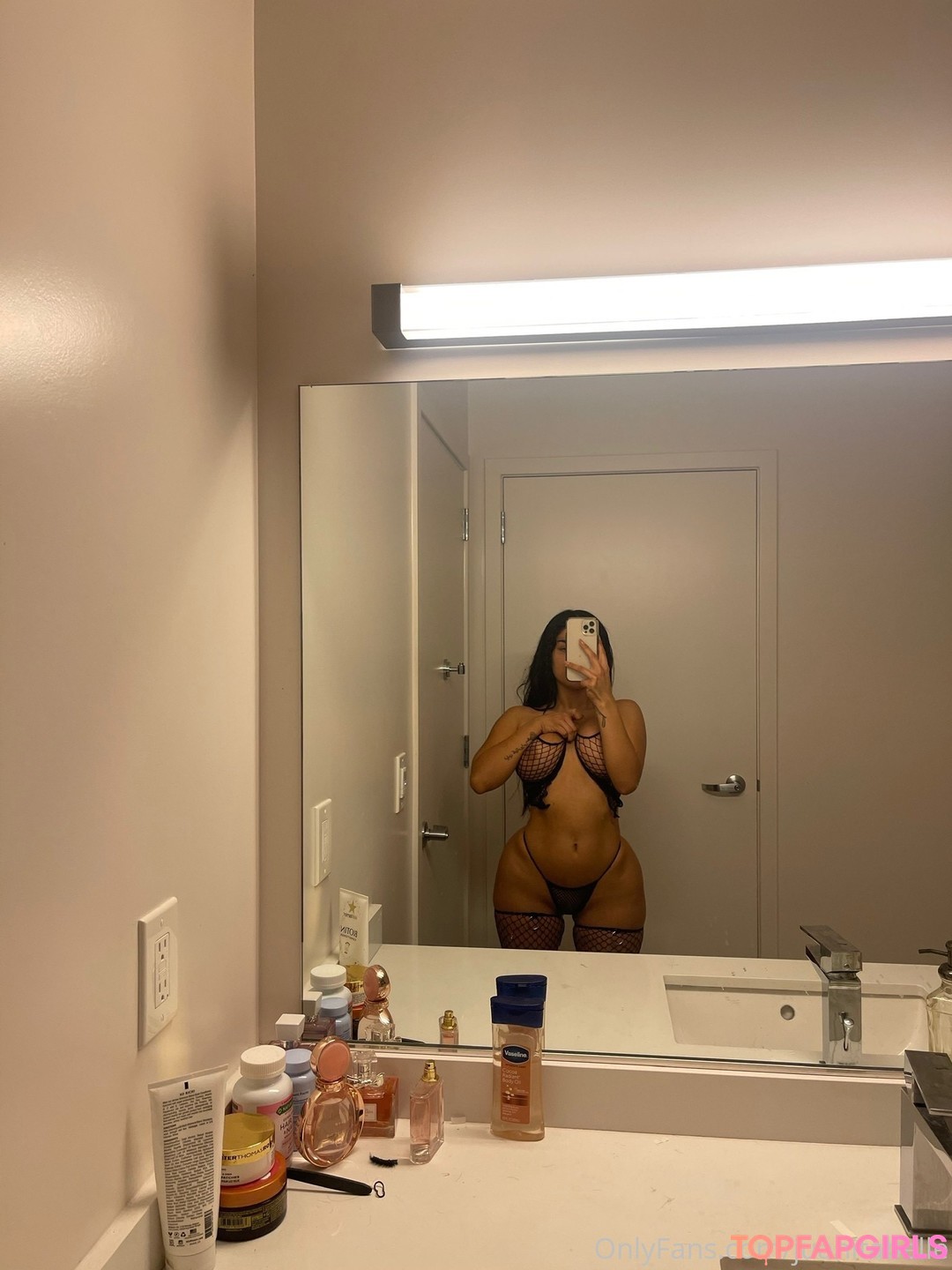 Foto di nudo di fuga di OnlyFans di Juanita Belle #337