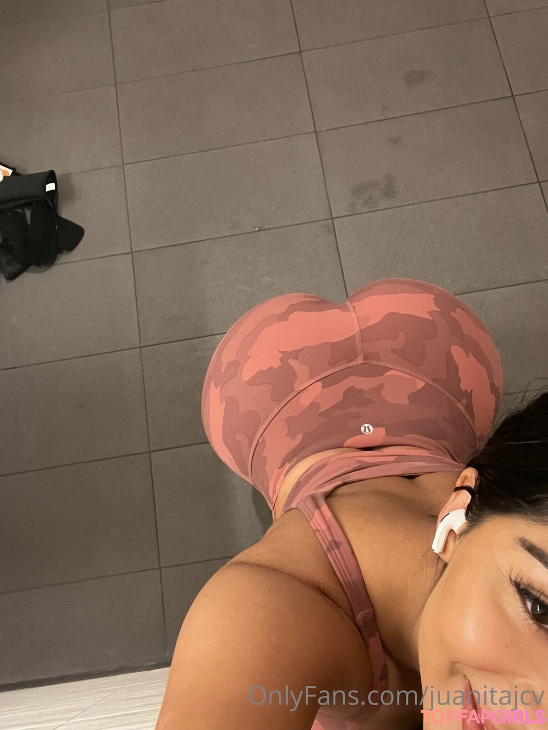 Foto di nudo di fuga di OnlyFans di Juanita Belle #4