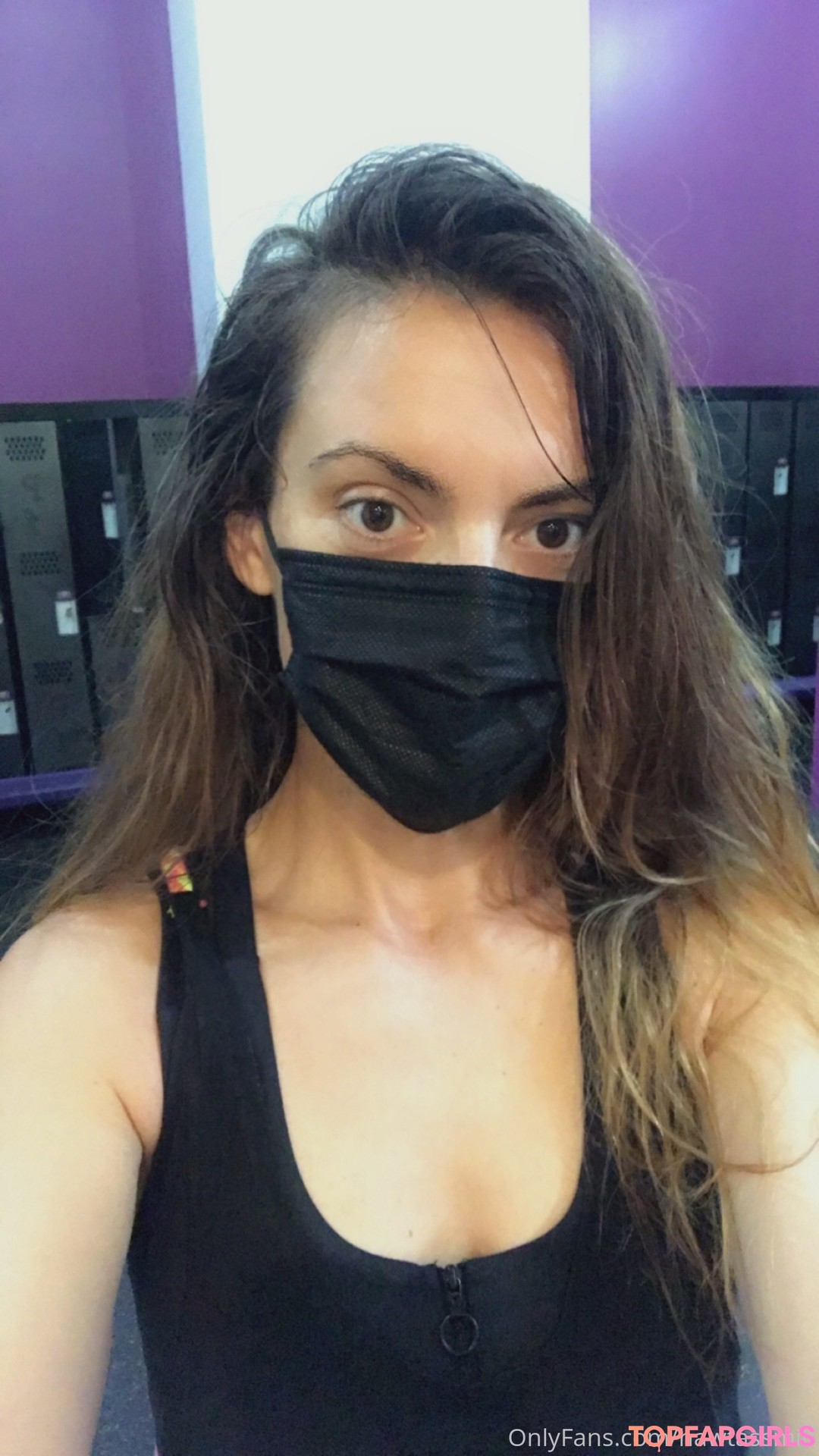 Foto di nudo di fuga di OnlyFans di Hawt Ass Milf #3