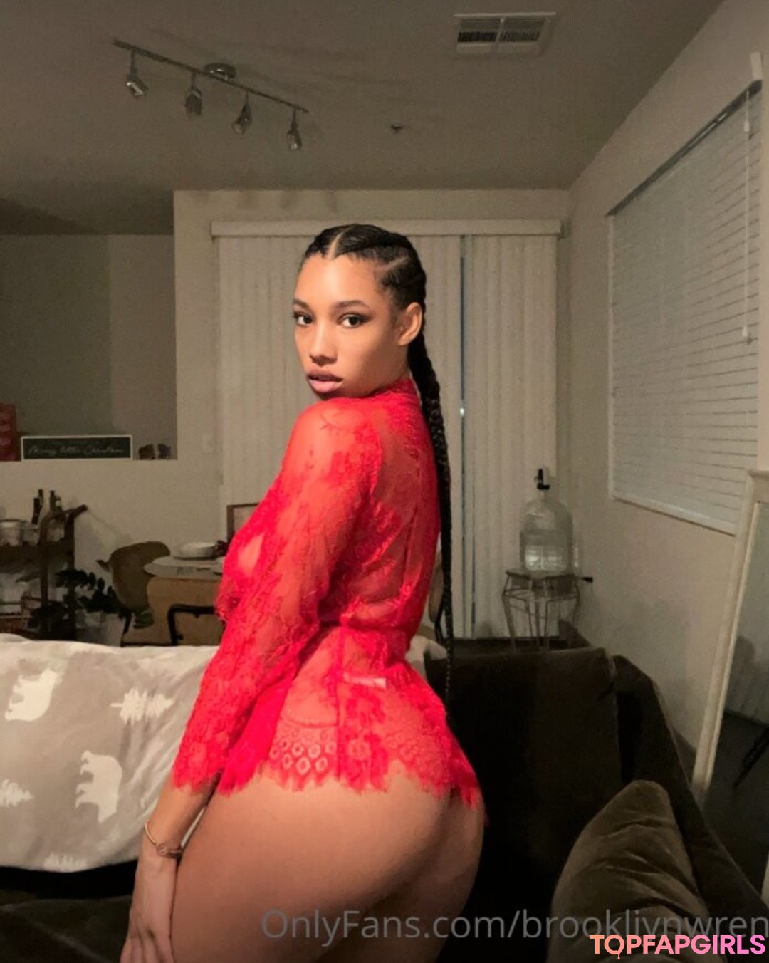 Foto di nudo di fuga di OnlyFans di Brookliyn Wren #881