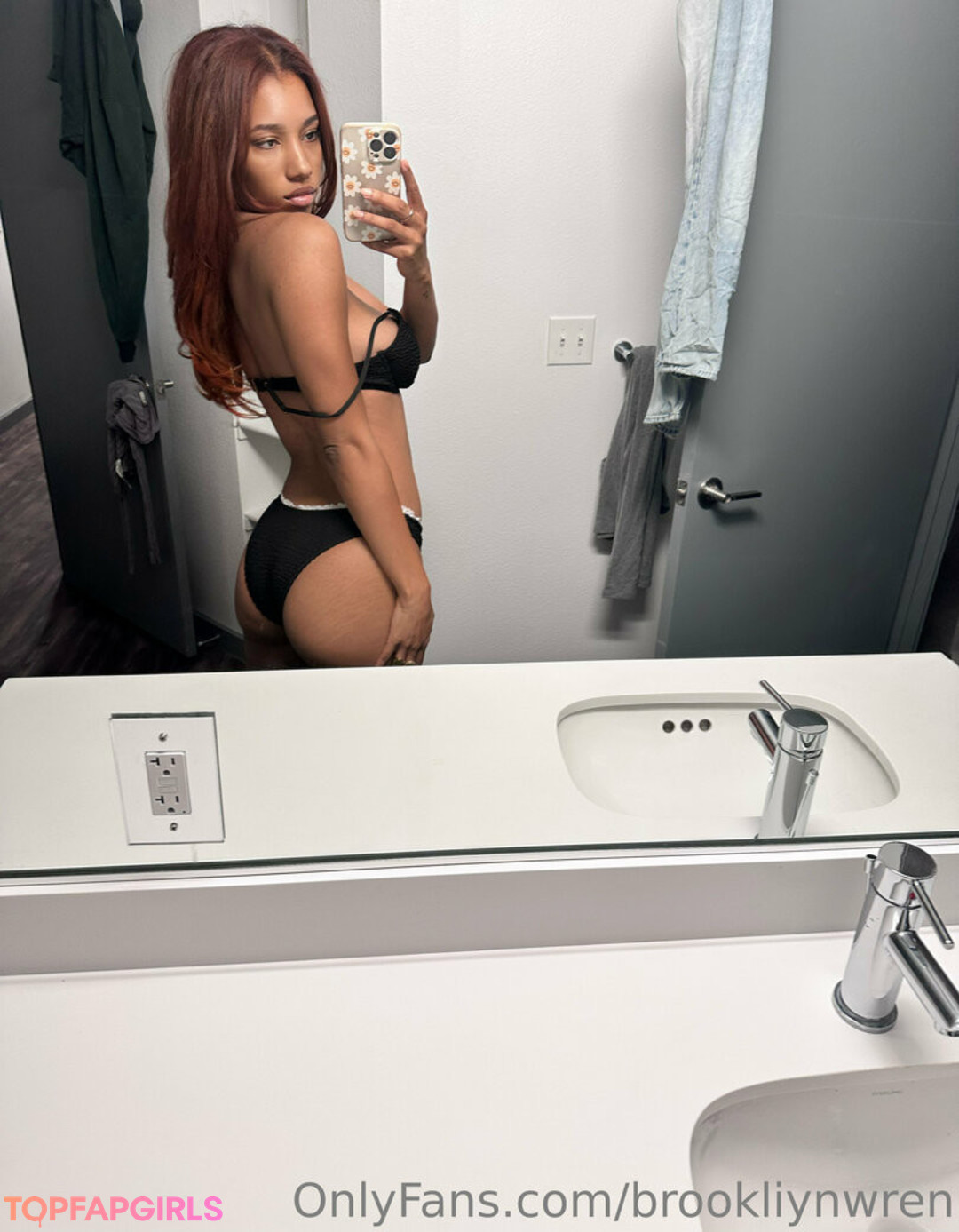 Foto di nudo di fuga di OnlyFans di Brookliyn Wren #951