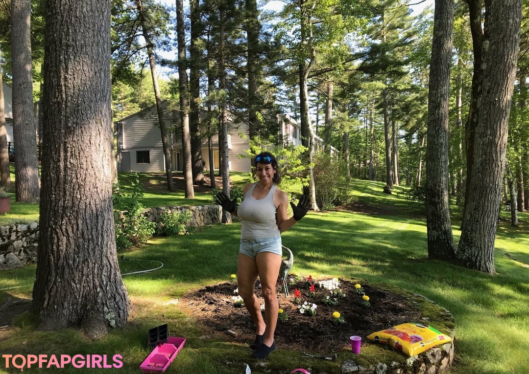 Foto di nudo di fuga di OnlyFans di Persia Monir #134