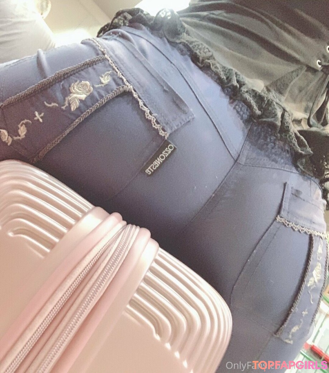 Foto di nudo di fuga di OnlyFans di Ririkana #498
